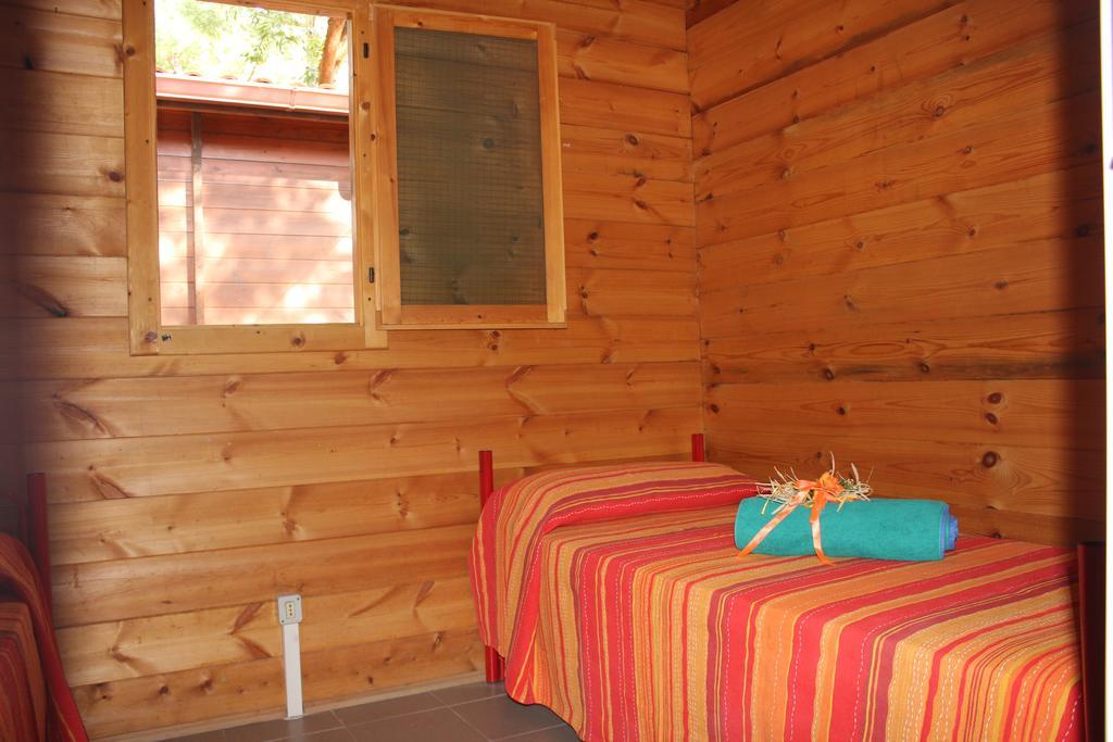 Residence Village Lido Del Gargano Rodi Garganico Habitación foto